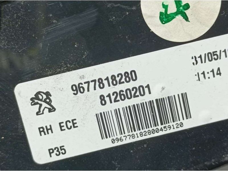 Recambio de piloto trasero derecho para peugeot 308 allure referencia OEM IAM 9677818280 81260201 INTERIOR