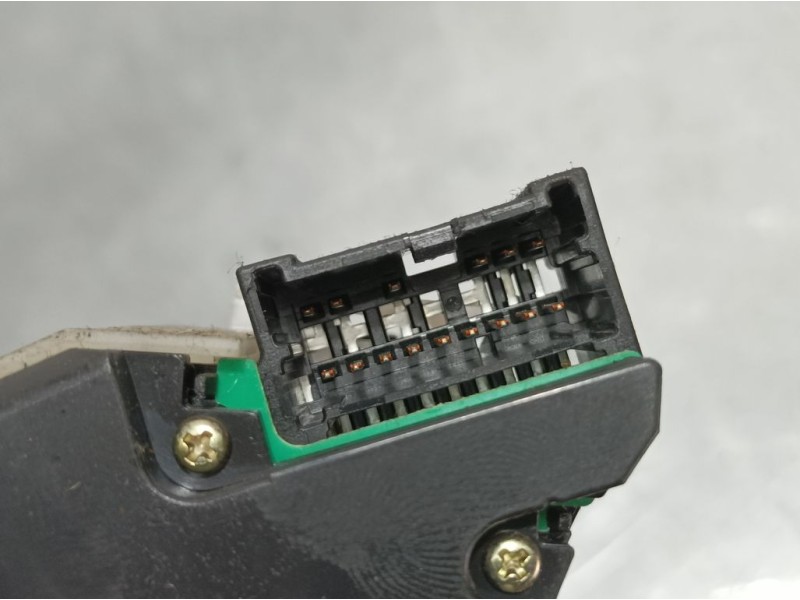 Recambio de mando limpia para nissan murano (z50) básico referencia OEM IAM 25260CA000  