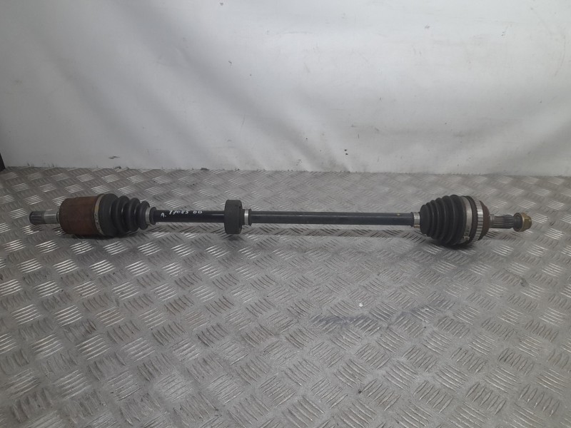 Recambio de transmision delantera derecha para honda civic vii hatchback (eu, ep, ev) 1.6 i (ep2, eu8, eu6) referencia OEM IAM 4