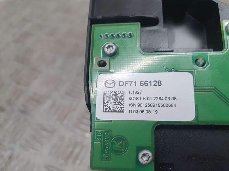 Recambio de mando limpia para mazda 2 lim. (de) 1.3 active (5-ptas.) (55kw) referencia OEM IAM DF7166128 0122640308 