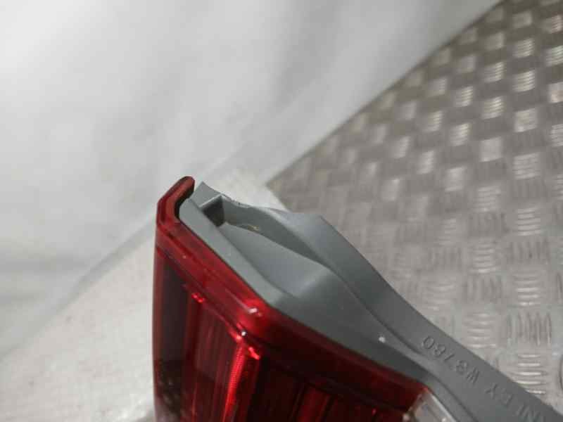 Recambio de piloto trasero izquierdo para honda cr-v elegance hybrid 2wd referencia OEM IAM W3780  INTERIOR STANLEY CANTO ROTO