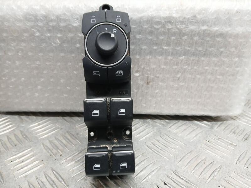 Recambio de mando elevalunas delantero izquierdo para ford focus st-line referencia OEM IAM NX7T14540DC  