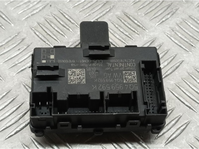Recambio de modulo electronico para volkswagen crafter kasten (sy) furgón 35 bl ta fwd referencia OEM IAM 5Q4959582K A2C76781305