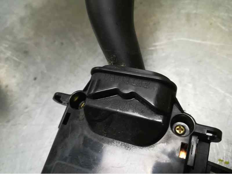 Recambio de mando limpia para toyota land cruiser (j12) 3.0 d4-d vx referencia OEM IAM 17A164LH2  