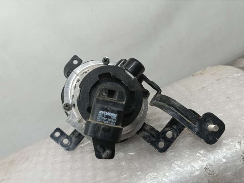 Recambio de faro antiniebla derecho para kia ceed business referencia OEM IAM 92202A2600  