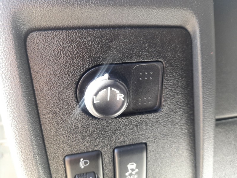 Recambio de mando retrovisor para nissan qashqai i (j10, nj10) 1.5 dci referencia OEM IAM 25570JD00A  