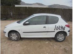 PEUGEOT 206 BERLINA