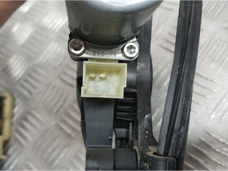 Recambio de elevalunas delantero izquierdo para audi q2 (gab) 30 tfsi design referencia OEM IAM 81A837461  HILEX ELECTRICO 2 PIN