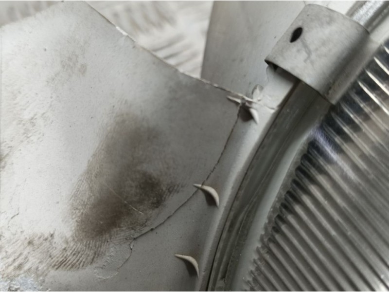 Recambio de faro izquierdo para fiat punto berl. (176) 60 sx referencia OEM IAM 36470748  CARELLO PATA TOCADA