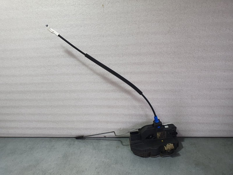 Recambio de cerradura puerta delantera derecha para opel astra j lim. cosmo referencia OEM IAM 13503802  6 PINES