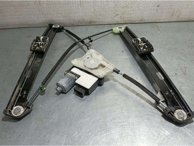 Recambio de elevalunas delantero derecho para seat ibiza (kj1) style go referencia OEM IAM 6F0837462D  ELECTRICO
