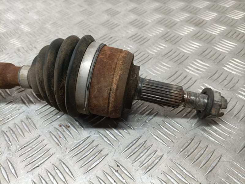 Recambio de transmision delantera derecha para renault megane iv berlina 5p intens referencia OEM IAM 391008707R  