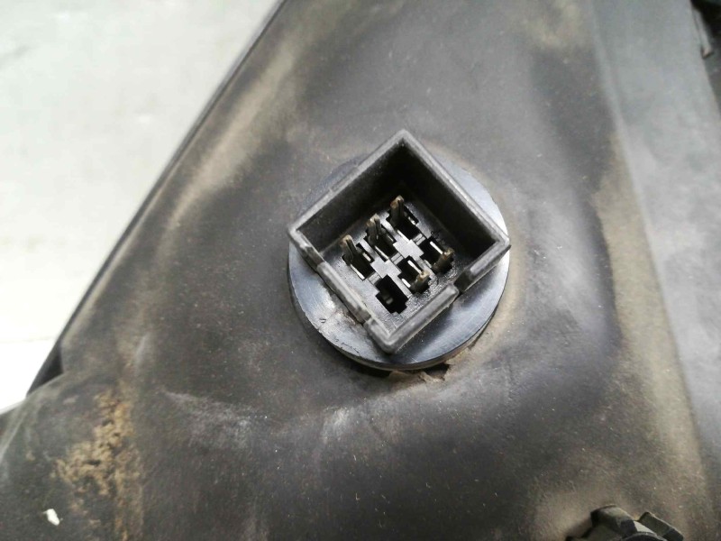 Recambio de retrovisor derecho para opel vectra b berlina referencia OEM IAM  TOCADO ELECTRICO 5 PINS