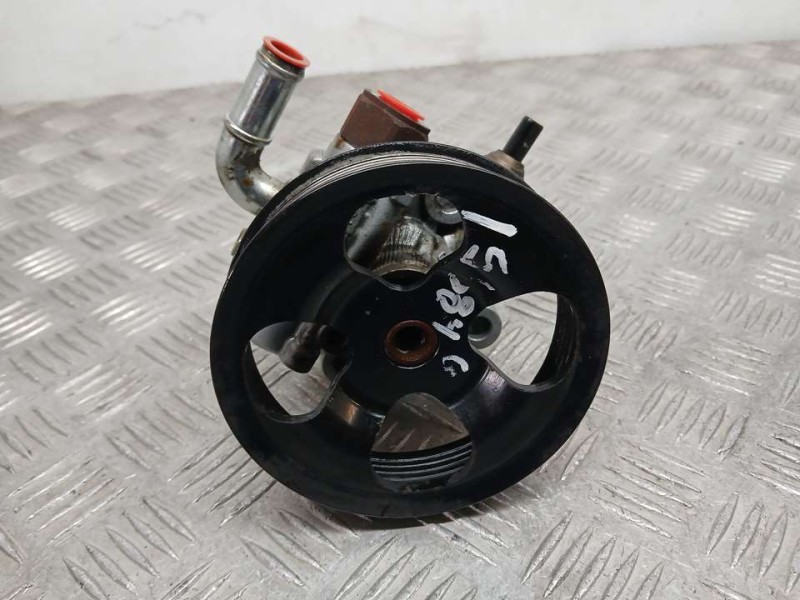 Recambio de bomba direccion para toyota rav 4 (a2) 2.0 luna 4x4 referencia OEM IAM 4431028270 X2H52471 