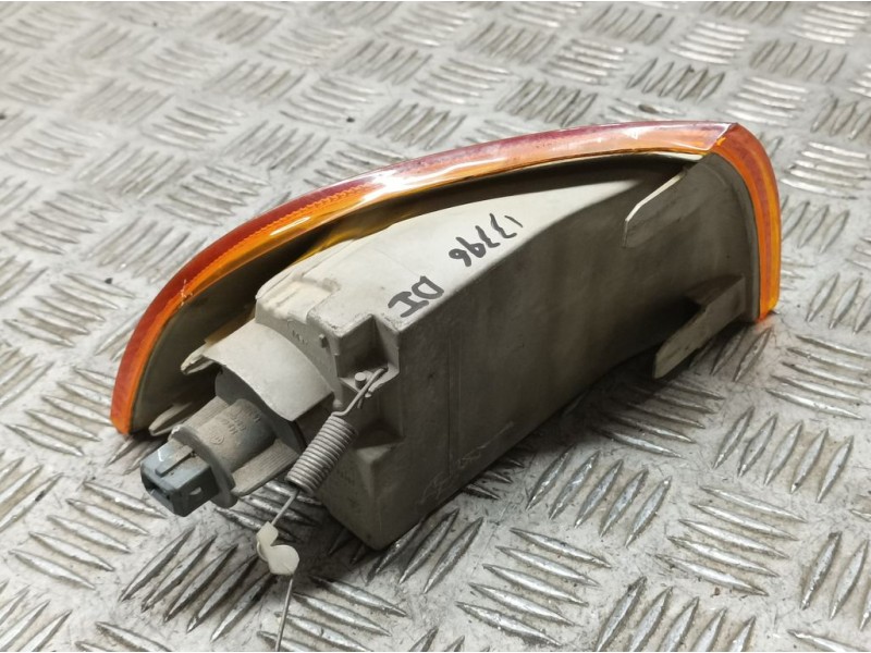 Recambio de piloto delantero izquierdo para fiat punto berl. (176) 60 sx referencia OEM IAM 7732480  