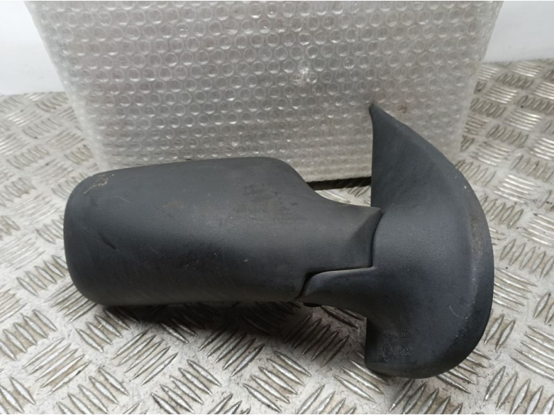 Recambio de retrovisor derecho para fiat punto berl. (176) 60 sx referencia OEM IAM 182587180  C/MANDO