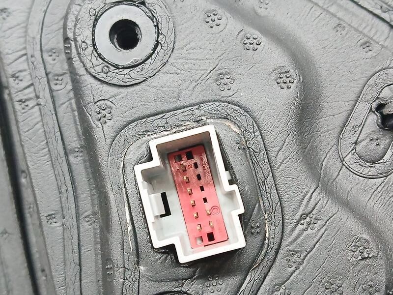 Recambio de retrovisor izquierdo para ford focus st-line referencia OEM IAM JX7B17E715AD 8 PINS ELECTRICO