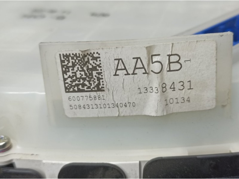Recambio de cuadro instrumentos para opel astra j lim. cosmo referencia OEM IAM 13338431 600775881 