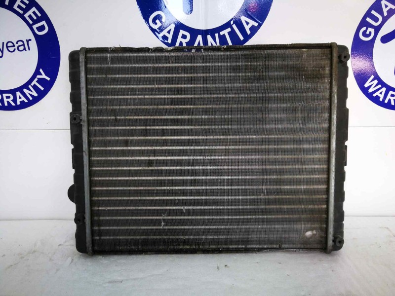 Recambio de radiador agua para renault clio ii fase i (b/cbo) 1.9 d referencia OEM IAM RM1047  VALEO