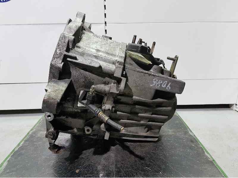 Recambio de caja cambios para volvo s80 berlina 2.5 d referencia OEM IAM 1023704  5VELOCIDADES