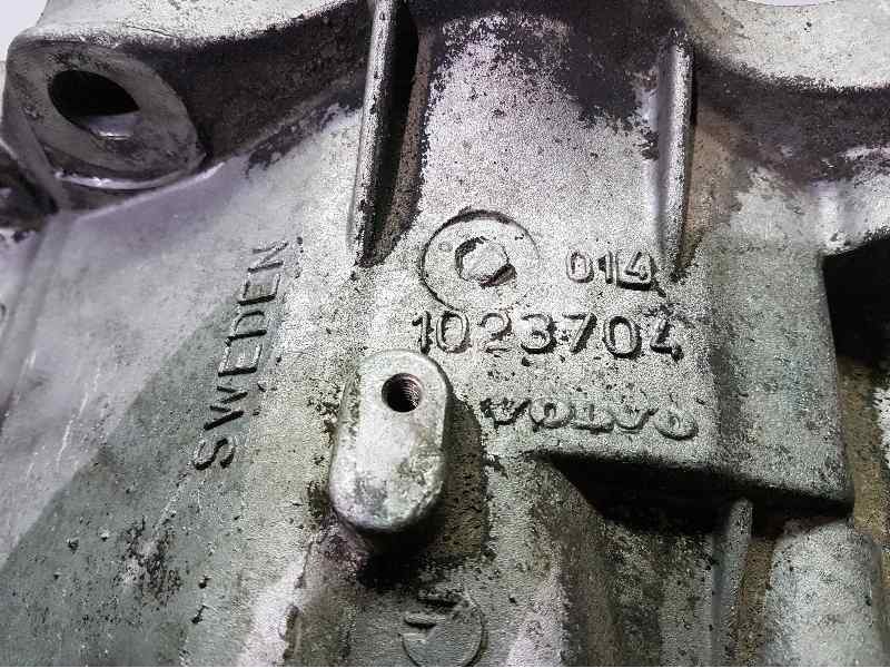 Recambio de caja cambios para volvo s80 berlina 2.5 d referencia OEM IAM 1023704  5VELOCIDADES