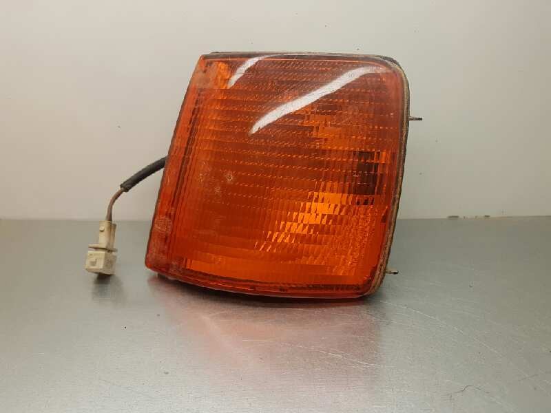 Recambio de piloto delantero izquierdo para volkswagen passat berlina (312) 1.8 referencia OEM IAM   