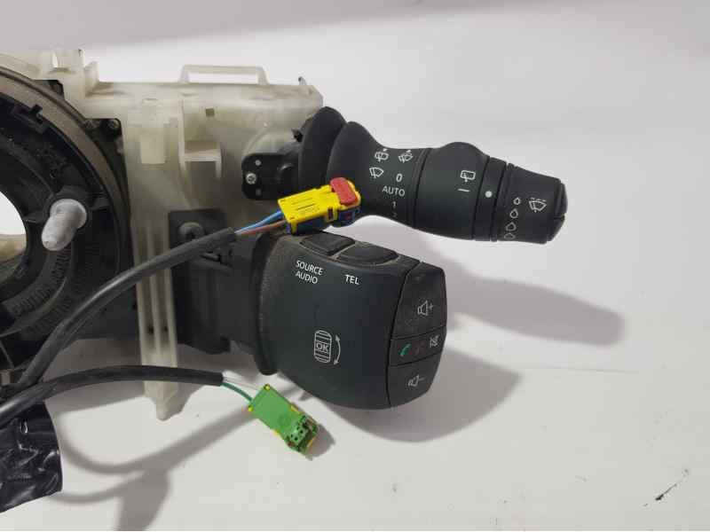 Recambio de mando luces y limpia para renault scenic iii expression referencia OEM IAM 255670019R  