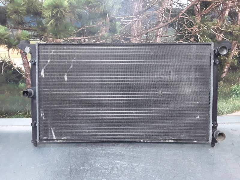 Recambio de radiador agua para volkswagen sharan (7m8) básico referencia OEM IAM 98VW8005AA  VALEO