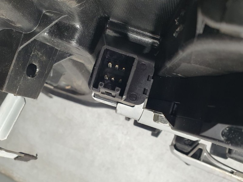 Recambio de elevalunas delantero derecho para mazda 5 berl. (cr) 2.0 sportive referencia OEM IAM   ELECTRICO 6 PINS