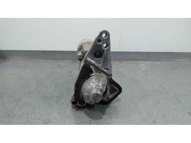 Recambio de motor arranque para renault megane iv zen referencia OEM IAM 233006662R  M000TD2572