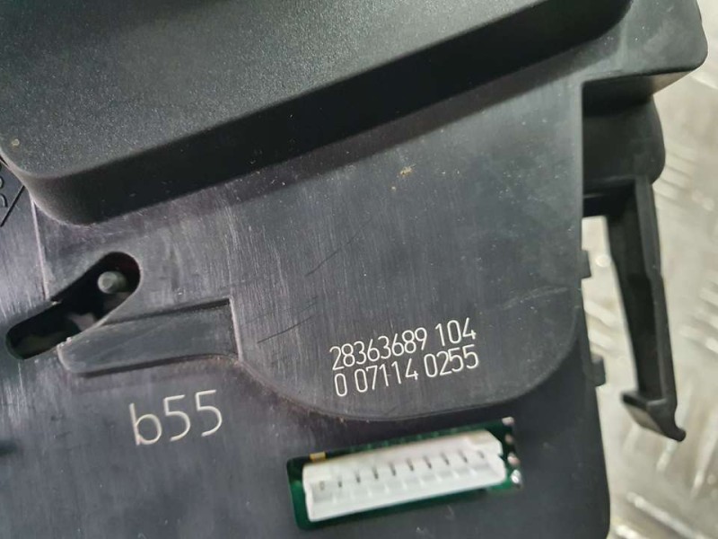 Recambio de mando limpia para renault kangoo emotion referencia OEM IAM 28363689104 0071140255 