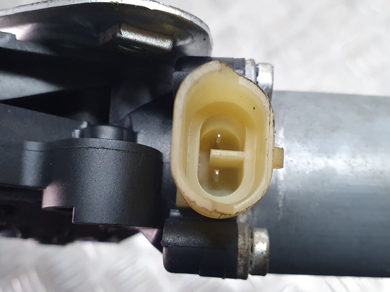 Recambio de elevalunas trasero derecho para mg mg zr (f/rf) 160 referencia OEM IAM SIN REF  ELECTRICO 2 PINES