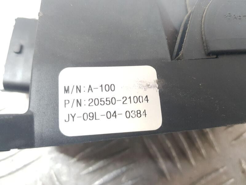 Recambio de potenciometro pedal para ssangyong rodius xdi referencia OEM IAM 2055021004  