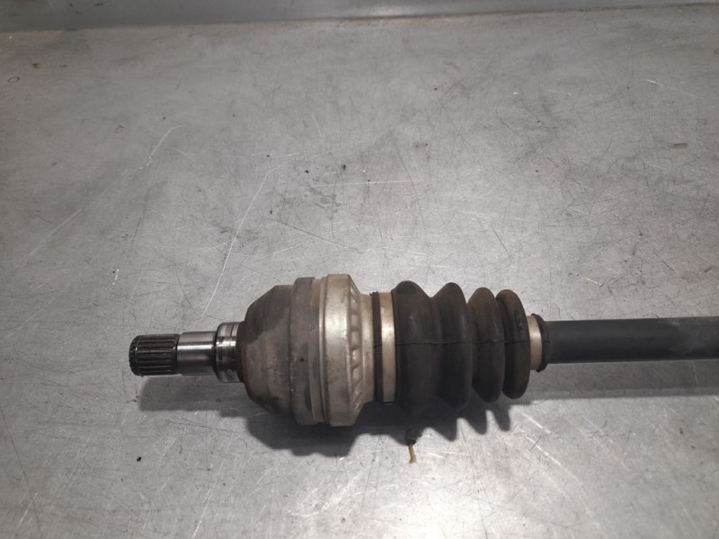 Recambio de transmision delantera derecha para chevrolet aveo ls referencia OEM IAM 96832204  