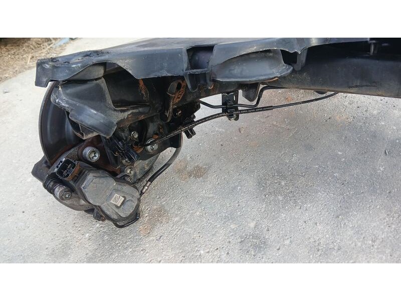 Recambio de puente trasero para renault megane iv zen referencia OEM IAM 555018584R  C/ ABS DISCO Y 5 TORNILLOS