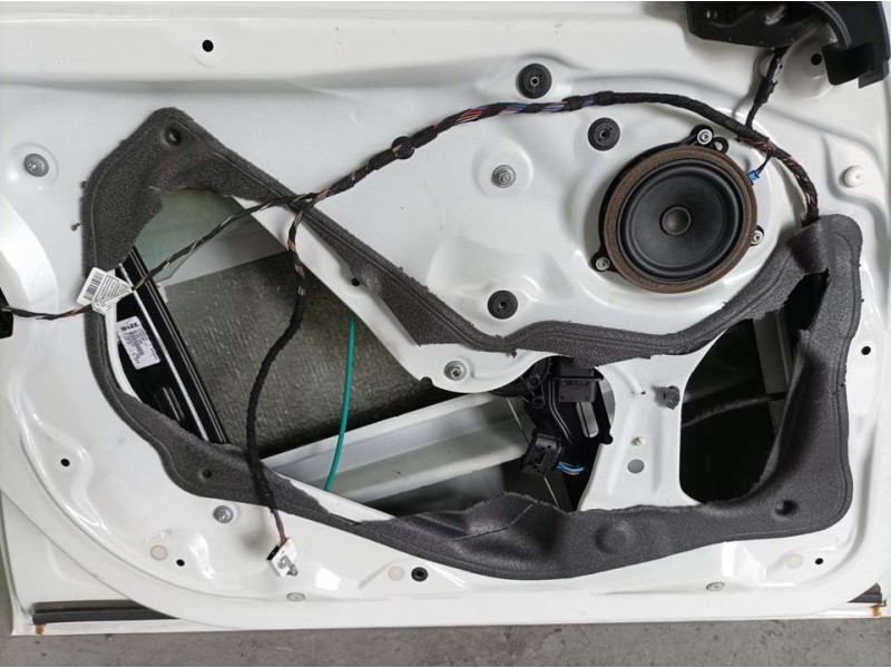 Recambio de elevalunas delantero izquierdo para bmw serie 1 lim. (f20/f21) 116i referencia OEM IAM 7542561  1362410