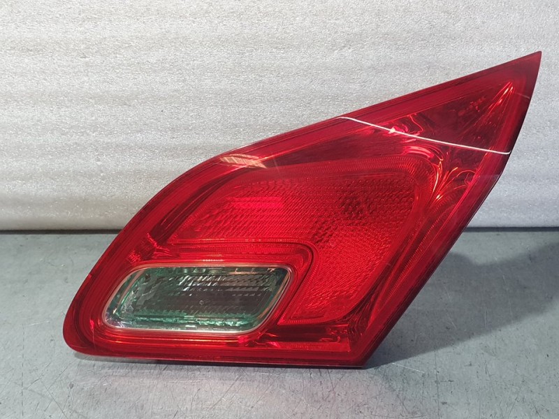 Recambio de piloto trasero derecho para opel astra j lim. cosmo referencia OEM IAM SIN REF  INTERIOR