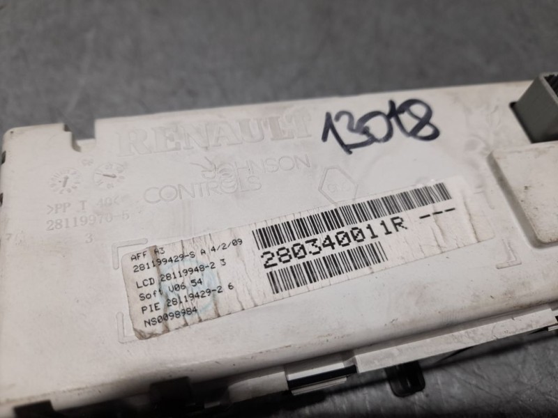 Recambio de pantalla multifuncion para renault megane iii berlina 5 p authentique referencia OEM IAM 280340011R  