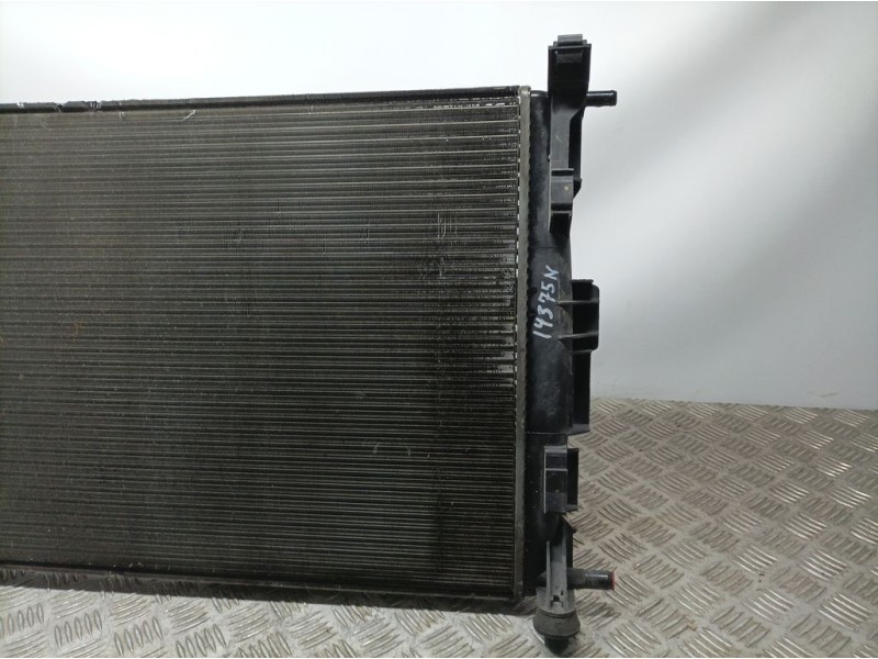 Recambio de radiador agua para renault megane ii berlina 5p authentique referencia OEM IAM 8200115542A 872199F VALEO