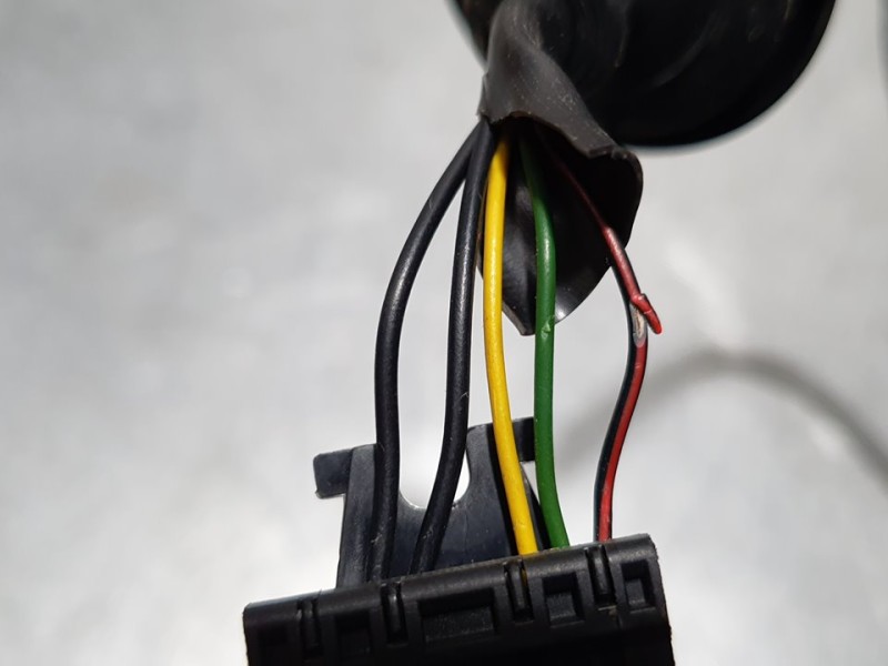 Recambio de retrovisor izquierdo para opel astra j lim. cosmo referencia OEM IAM SIN REF  ELECTRICO 5 CABLES