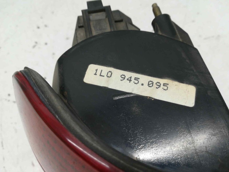 Recambio de piloto trasero izquierdo para seat toledo (1l) se referencia OEM IAM 1L0945095 1000002649145 EXTERIOR