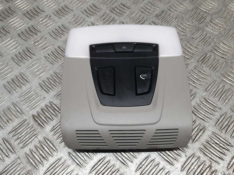 Recambio de luz interior para bmw serie 1 lim. (f20/f21) 116i referencia OEM IAM 9263878  