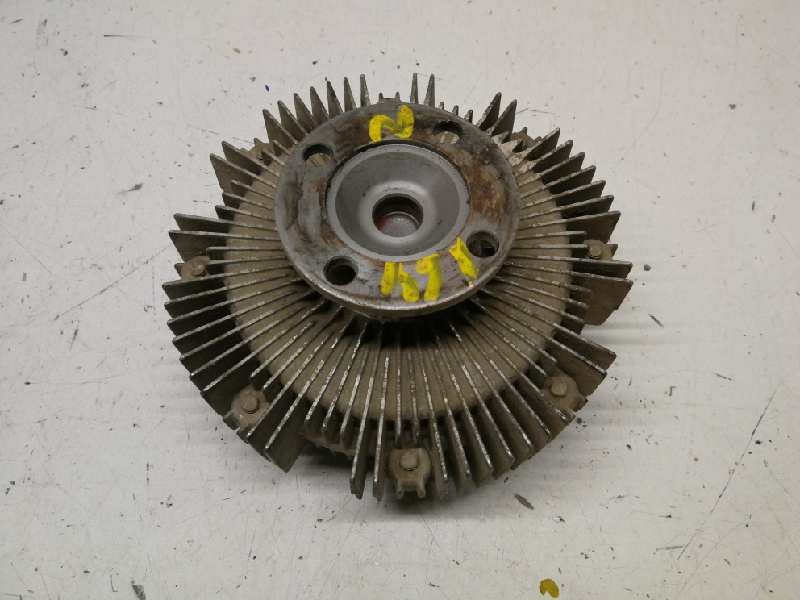 Recambio de ventilador viscoso motor para toyota hilux 4x4 doble cabina referencia OEM IAM  1000001112442 