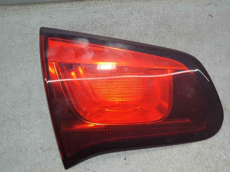 Recambio de piloto trasero izquierdo para citroën c3 business referencia OEM IAM   INTERIOR PATICAS ROTAS