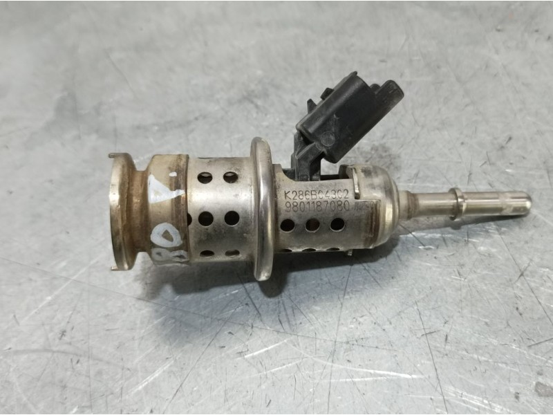 Recambio de inyector adblue para ds 7 crossback la premiere referencia OEM IAM 9801187080 K286B04302 