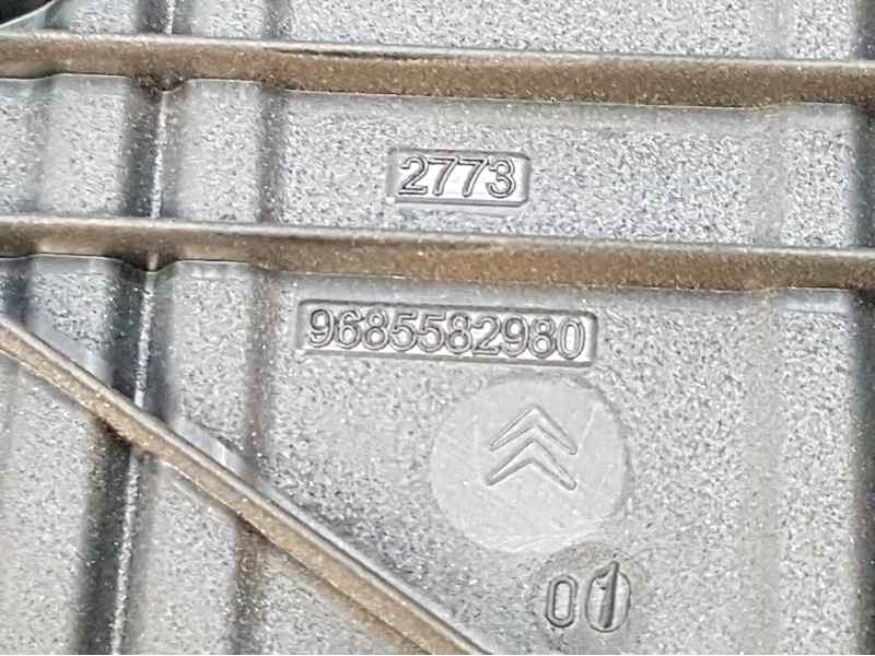 Recambio de tapa motor para citroën c4 picasso sx referencia OEM IAM 9685582980  