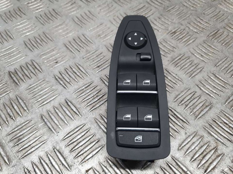 Recambio de mando elevalunas delantero izquierdo para bmw serie 1 lim. (f20/f21) 116i referencia OEM IAM 920810905  C/ MANDO RET