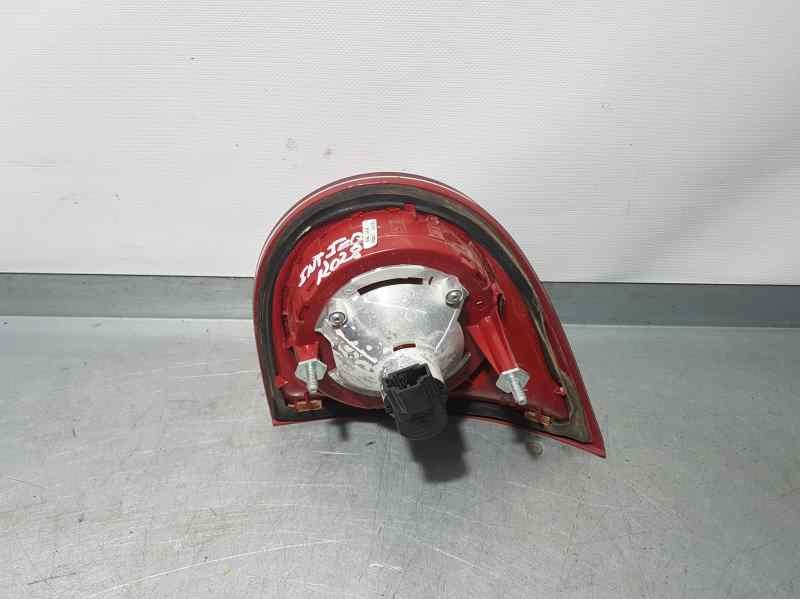 Recambio de piloto trasero izquierdo para volkswagen golf v berlina (1k1) highline referencia OEM IAM   INTERIOR