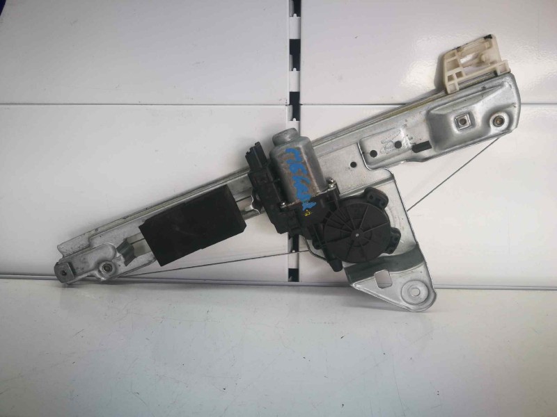 Recambio de elevalunas trasero izquierdo para renault megane ii classic berlina 1.5 dci diesel referencia OEM IAM 440726H1  6 PI