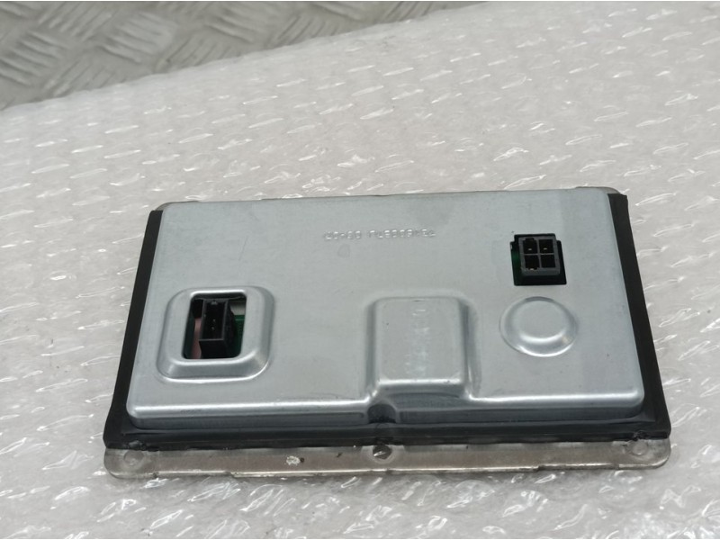 Recambio de centralita faros xenon para citroën c5 berlina attraction referencia OEM IAM 89035114  VALEO LADO DCH